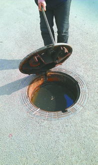 小区下水主管道堵塞